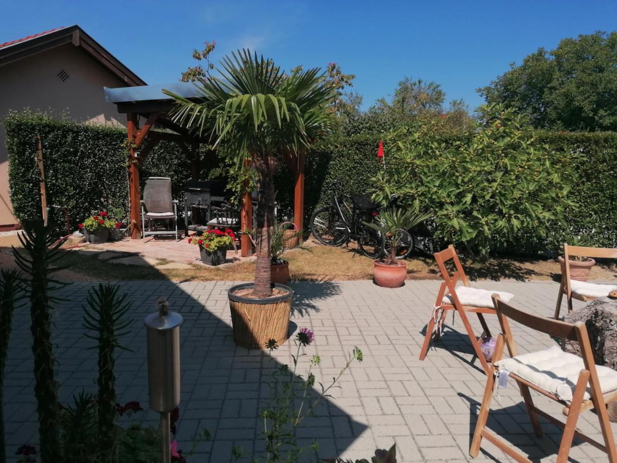 Marianna Apartman Gyenesdiás エクステリア 写真